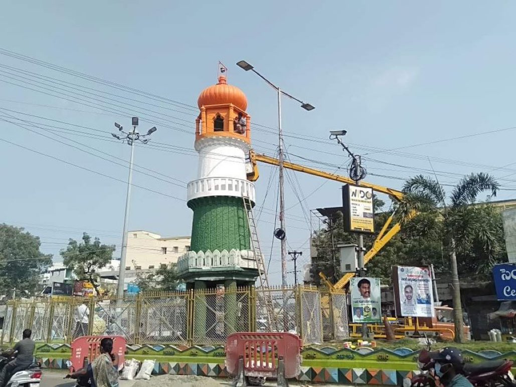 گونٹور میں جناح ٹاور (تصویر بہ شکریہ: ٹوئٹر/@SVishnuReddy)