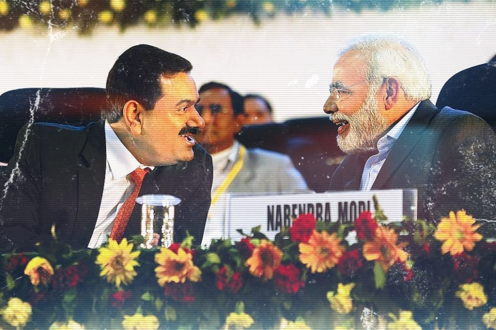 وزیر اعظم نریندر مودی گوتم اڈانی کے ساتھ۔ (فائل فوٹو بہ شکریہ: ٹوئٹر)