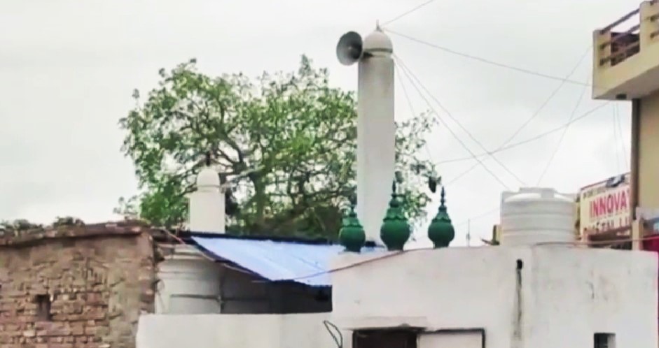 ایودھیا کی بدر مسجد۔ (تصویر: اسپیشل ارینجمنٹ)