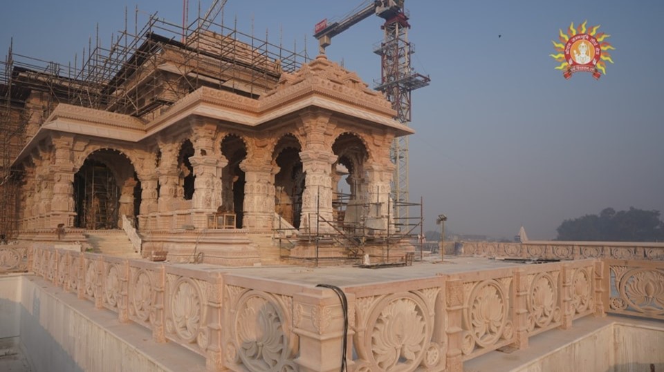 ایودھیا میں زیر تعمیر رام مندر۔ (تصویر بہ شکریہ: شری رام جنم بھومی تیرتھ ٹرسٹ)