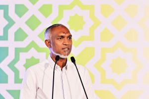 مالدیپ کے نومنتخب صدر محمد معیزو۔ (تصویر بہ شکریہ: X/@Mمعیزو)